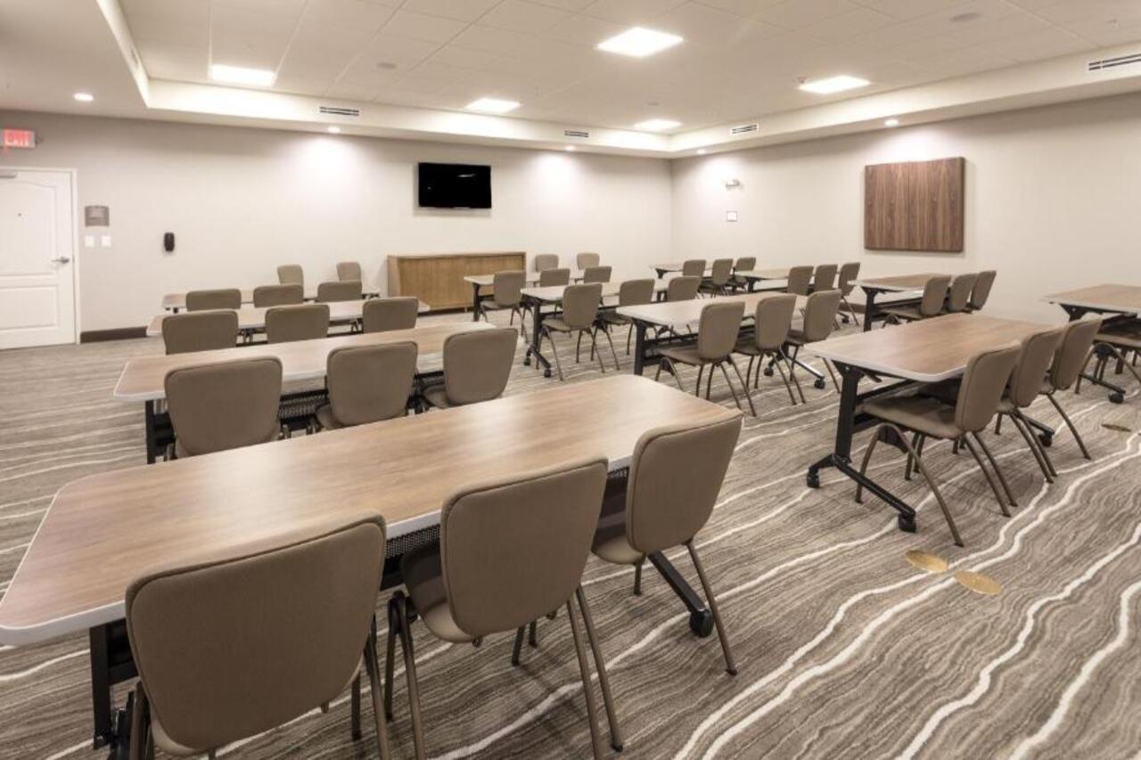 Staybridge Suites Charlotte Arpt Area - Tyvola, An Ihg Hotel Ngoại thất bức ảnh